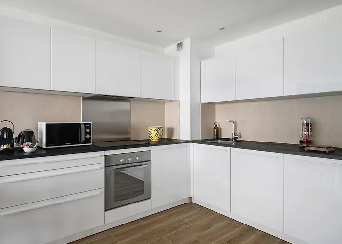 Le Rocamare - Piscine Toit Terrasse Parking Prive Apartment