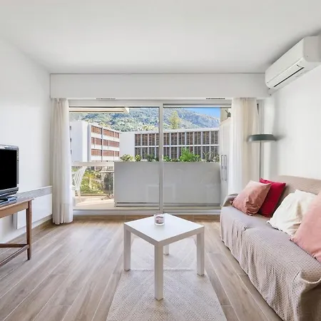 Апартаменты Rocamare - Piscine Toit Terrasse- Parking Prive